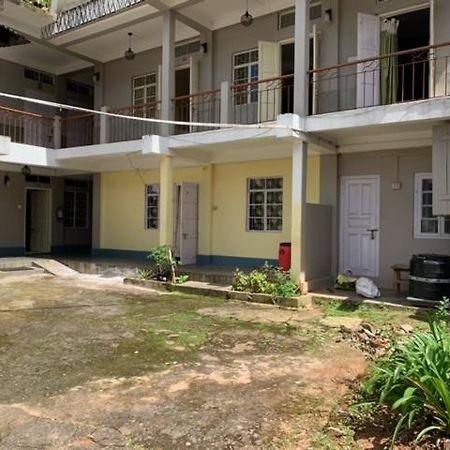 Sweet Home Guest House Shillong Esterno foto
