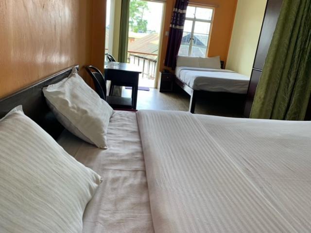 Sweet Home Guest House Shillong Esterno foto